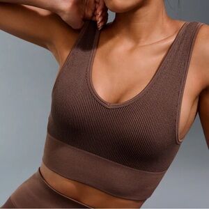 TNA Waffle knit Sports Bra *caramel brown*